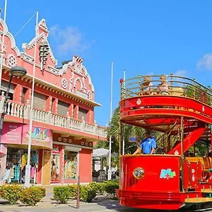 Sea Breeze Town Appartement Oranjestad